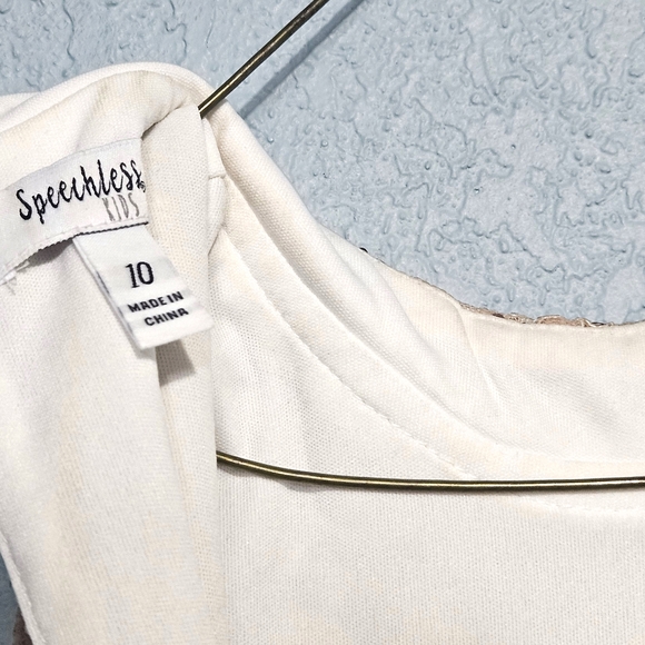 Speechless Sz 10 Children's Flower Girl Jr Bridesmaid Dress Champagne & Cream - Picture 7 of 10